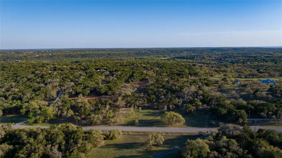 1400 Panther Creek Rd, Driftwood, TX 78619 - Image #2