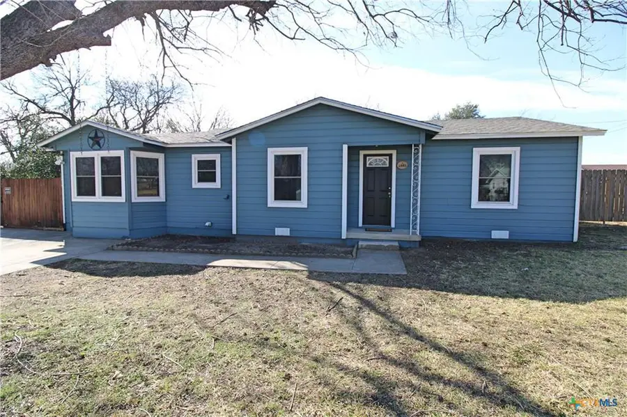 1001 E Main St, Little River Academy, TX 76554 - #2