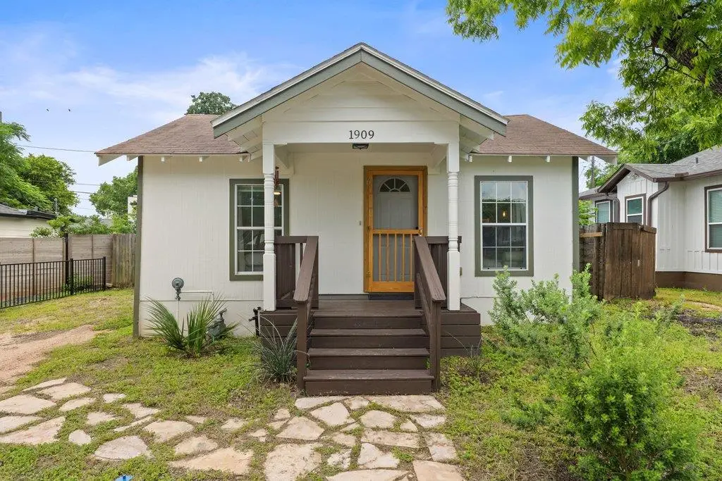 1909 College Row, Austin, TX 78702 - #1