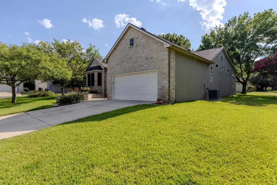 101 Morning Glory Cir, Georgetown, TX 78633 - #3
