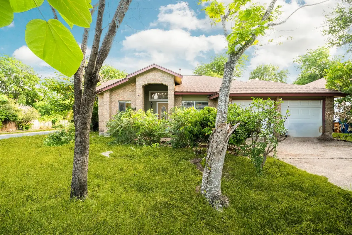 5611 Meadow Crst, Austin, TX 78744 - #1