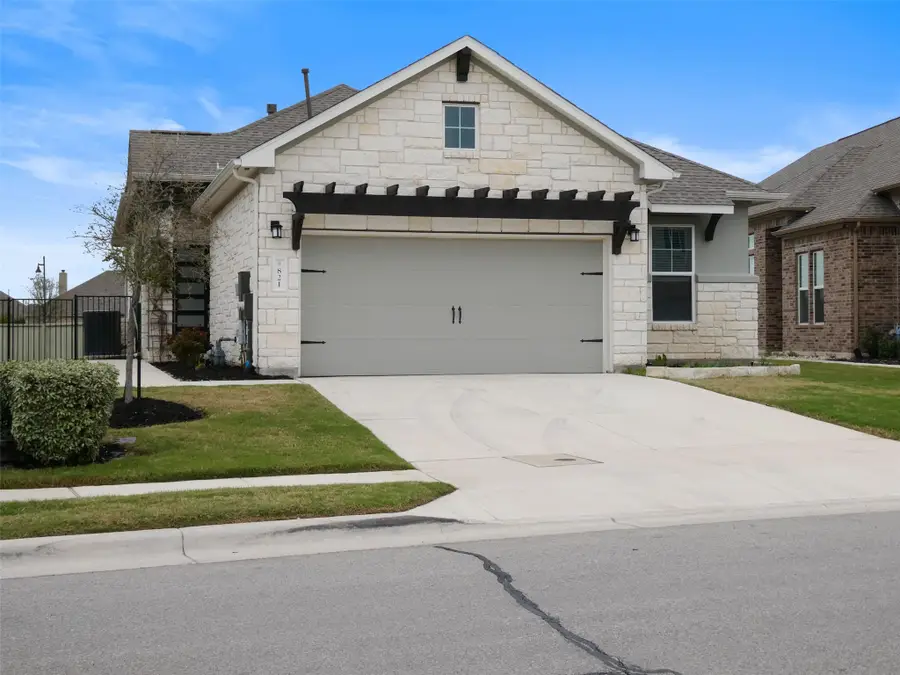 821 Faith Dr, Liberty Hill, TX 78642 - #2