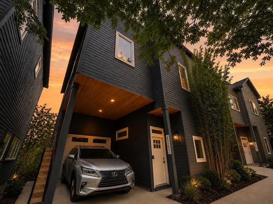 826 Morrow St #3, Austin, TX 78757 - #2