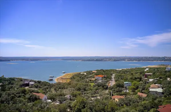 13908 Skyline Dr, Austin, TX 78732