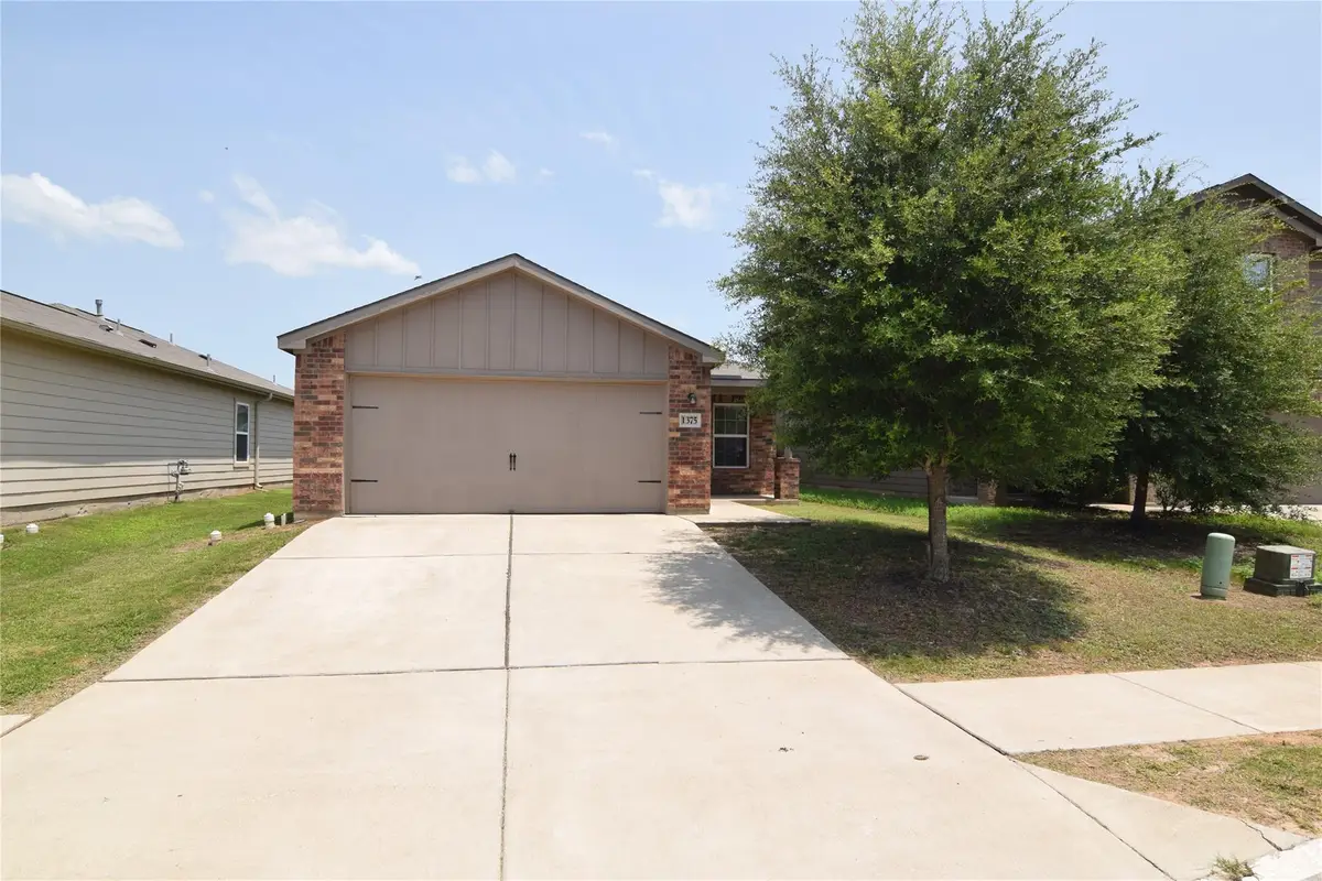 1375 Amy Dr, Kyle, TX 78640 - #1