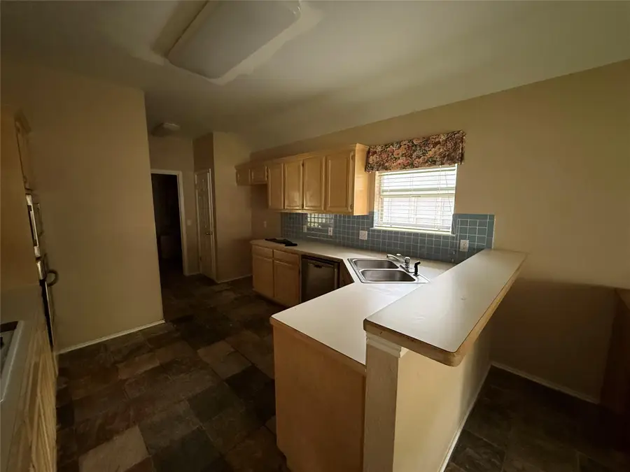 705 Split Oak Dr, Pflugerville, TX 78660 - #3