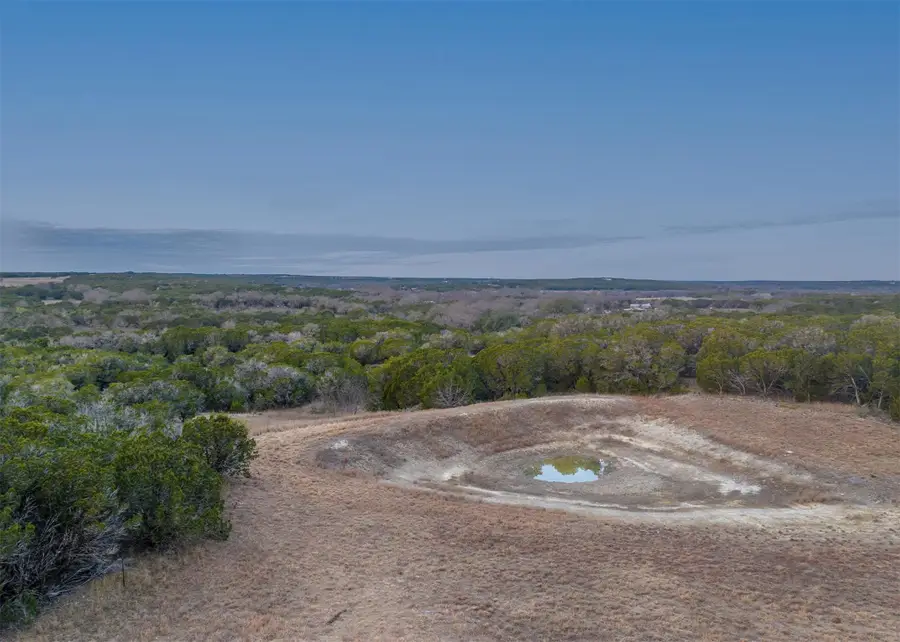 000 S Rocky Trail, Lampasas, TX 76550 - Image #2