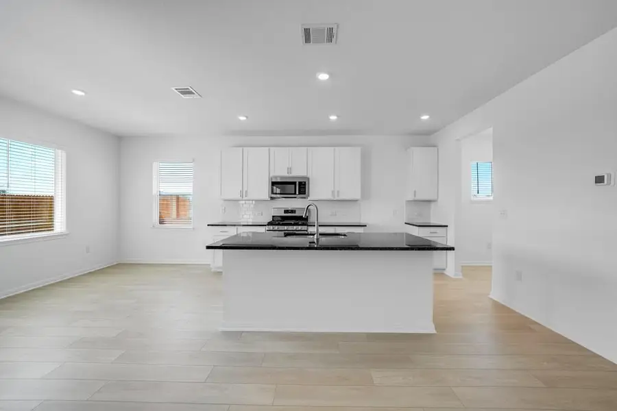 6021 Alfred Acres Dr, Del Valle, TX 78617 - Image #3