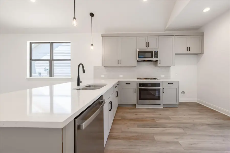 324 Orleanian Dr, Buda, TX 78610 - #3