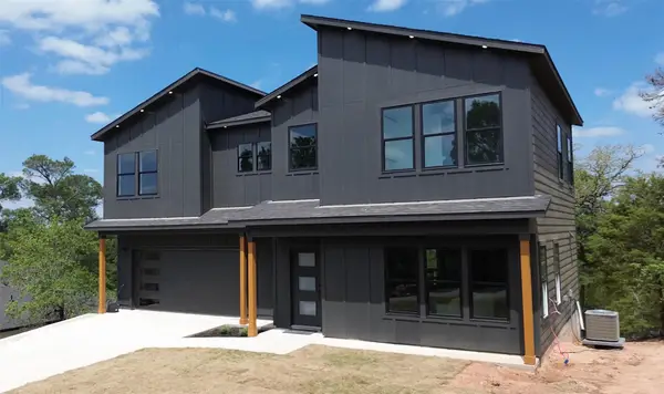 120 Kaelepulu Dr, Bastrop, TX 78602