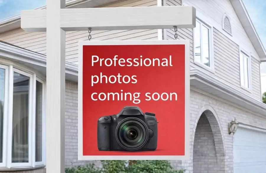 1003 Kirk St, Taylor, TX 76574 - #2