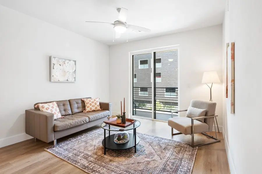 1701 Simond Ave #201, Austin, TX 78723 - Image #3