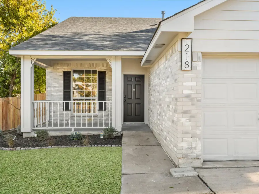 218 Crystal Knoll Blvd, Georgetown, TX 78626 - Image #2