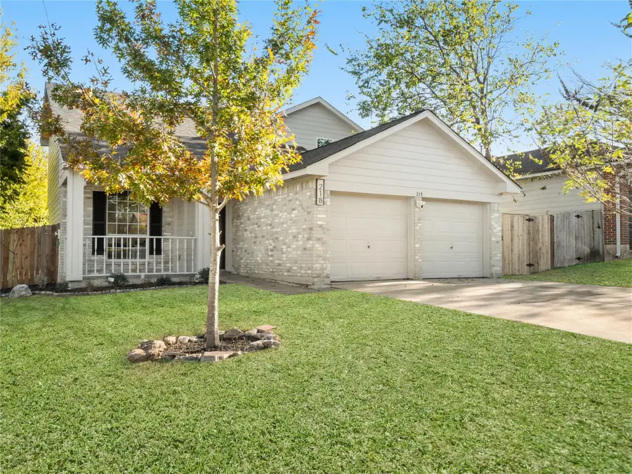 218 Crystal Knoll Blvd, Georgetown, TX 78626 - Image #3