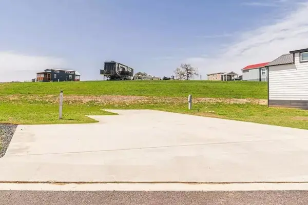 5386 Ranch Road 1376 Rd #145, Fredericksburg, TX 78624