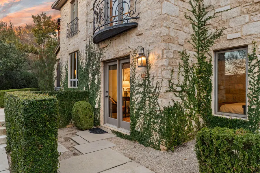 4407 Waterford Pl, Austin, TX 78731 - Image #3