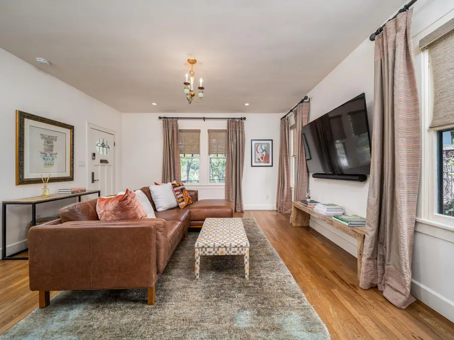 2825 Shoal Crest Ave, Austin, TX 78705 - #3