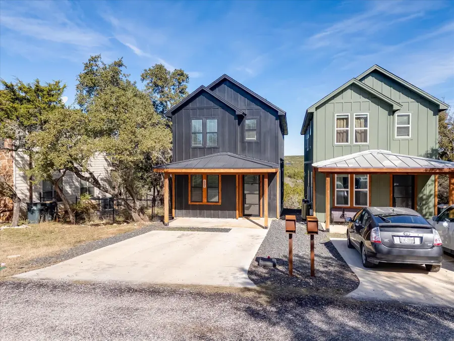 294 Shady Bluff Dr, Wimberley, TX 78676 - Image #2