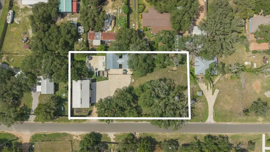 24705 Whitney Dr, Spicewood, TX 78669 - #2