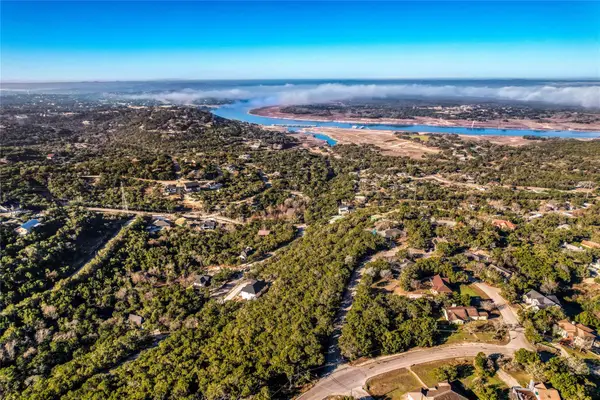 21007 Ridgeview Loop, Lago Vista, TX 78645