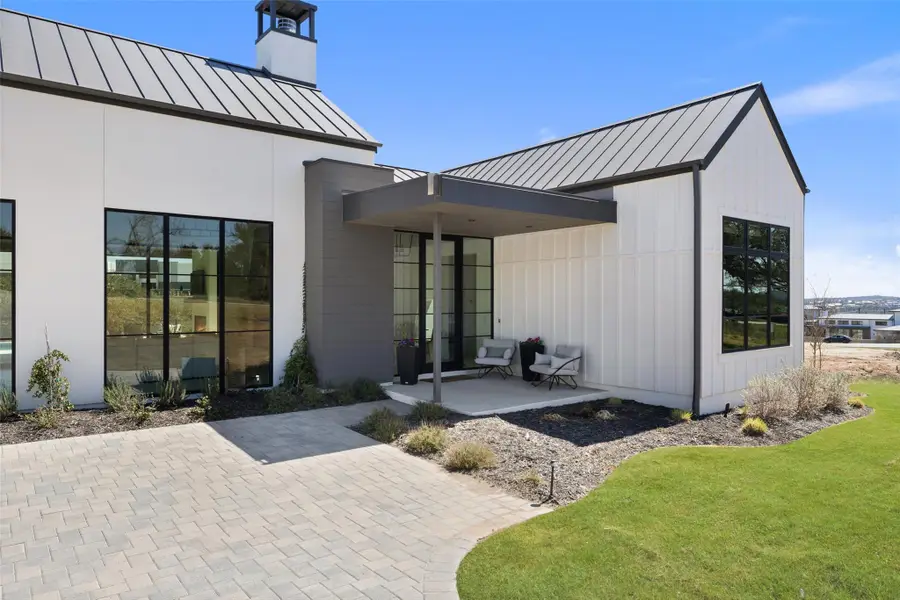 5805 Twin Peaks Trce, Austin, TX 78738 - Image #3