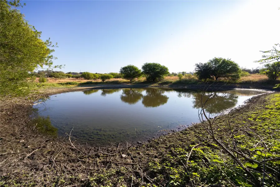 6868 Pfeil Rd, Schertz, TX 78154 - Image #3