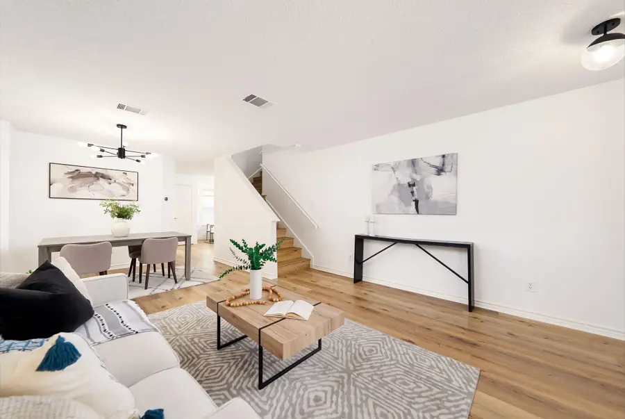 13208 Vendrell Dr, Austin, TX 78729 - #3