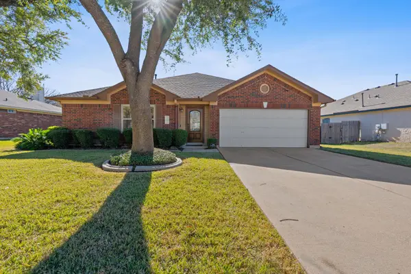 1203 Crossvine Way, Pflugerville, TX 78660