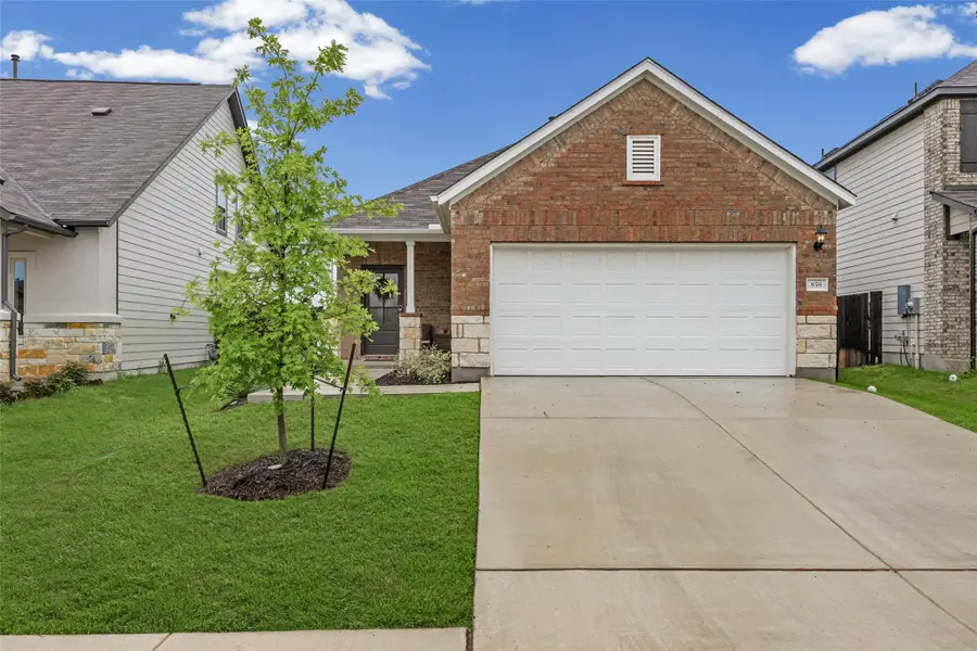 858 Papaya Dr, Buda, TX 78610 - #2