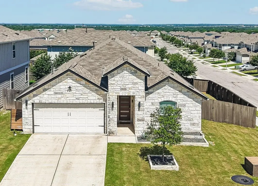 10700 Sentinel Dr, Austin, TX 78747 - #1