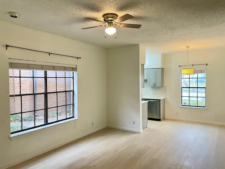 203 E 31st St #101, Austin, TX 78705 - #3