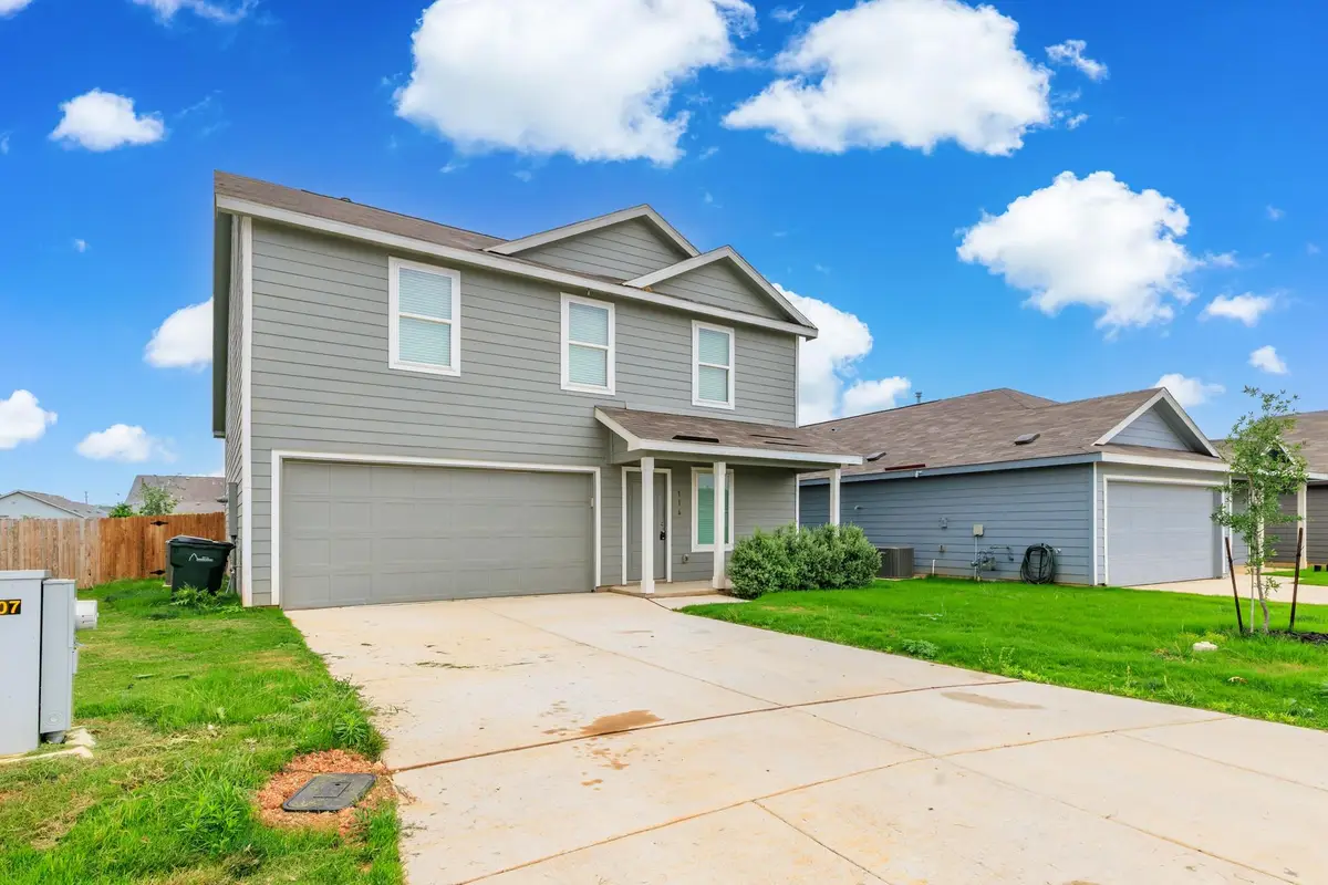 116 Bens Blf, Fredericksburg, TX 78624 - #1