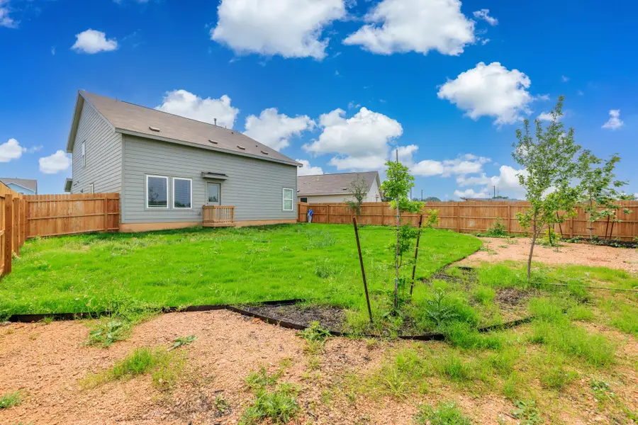 116 Bens Blf, Fredericksburg, TX 78624 - #3