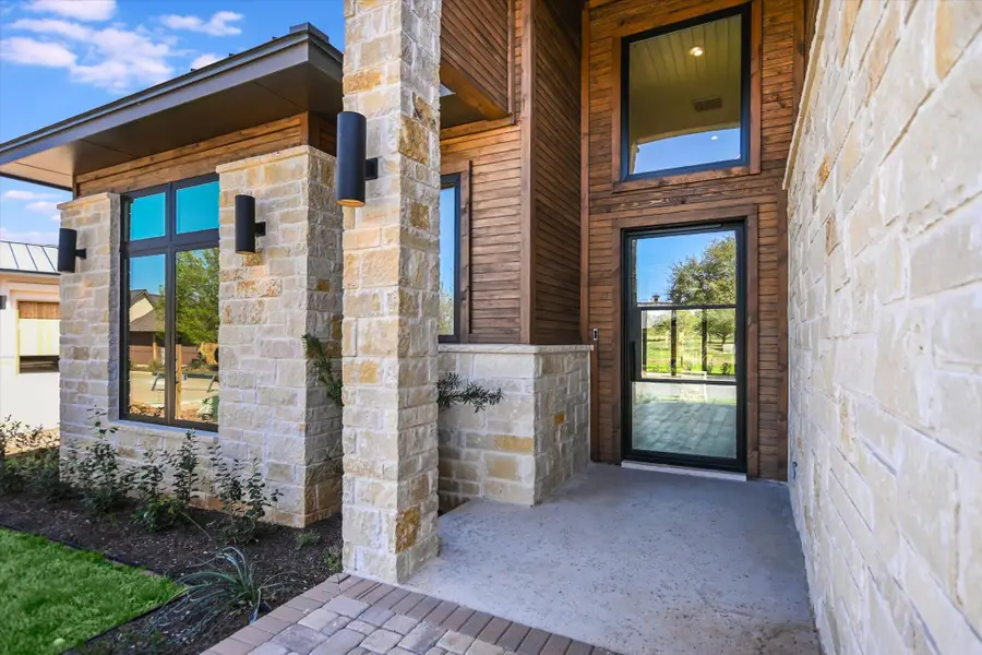 123 Azalea Loop, Horseshoe Bay, TX 78657 - Image #3