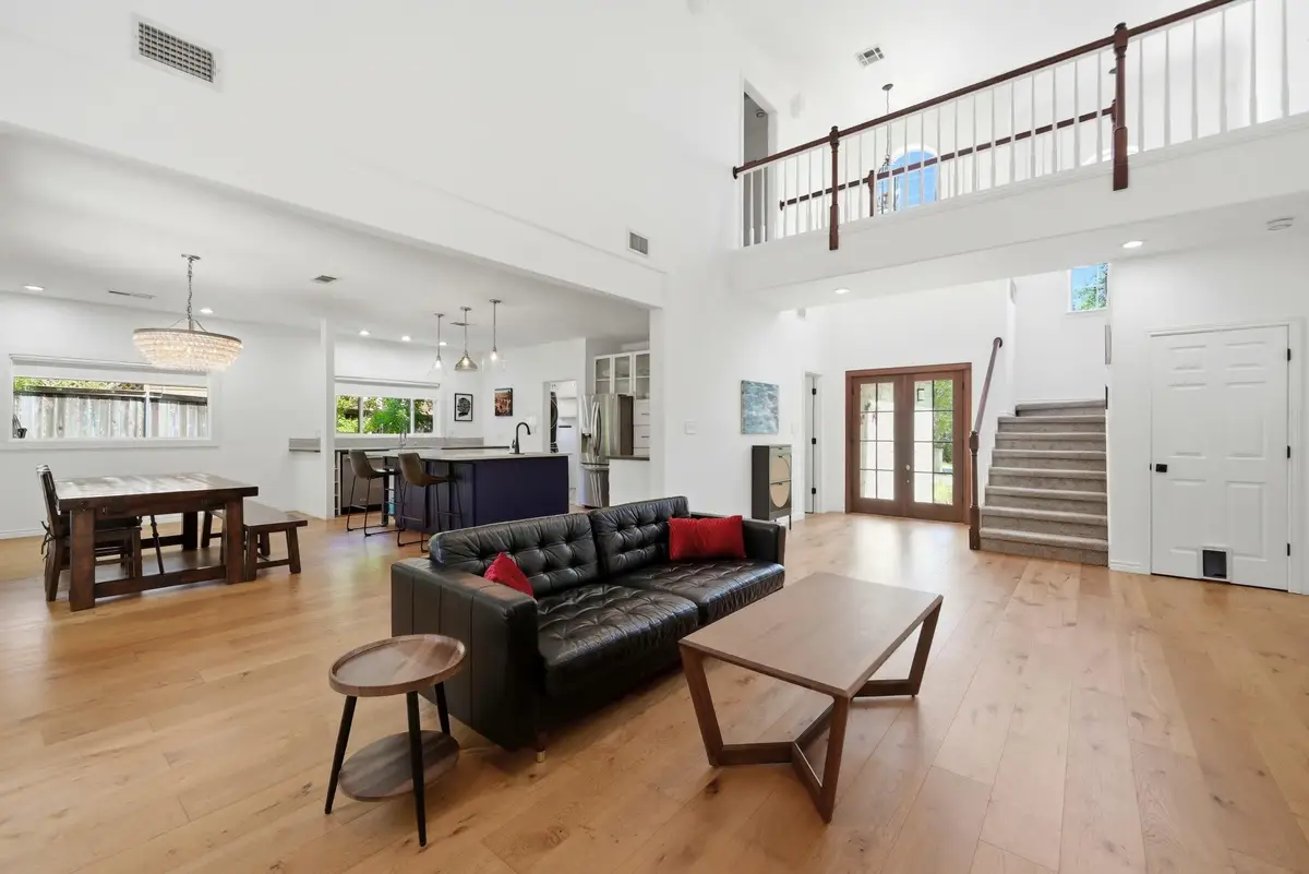 72 Crazy Cross Rd, Wimberley, TX 78676 - #1