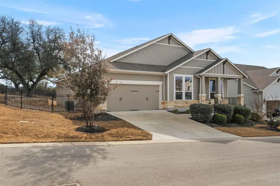 104 Corbin Ave, Georgetown, TX 78628 - Image #3