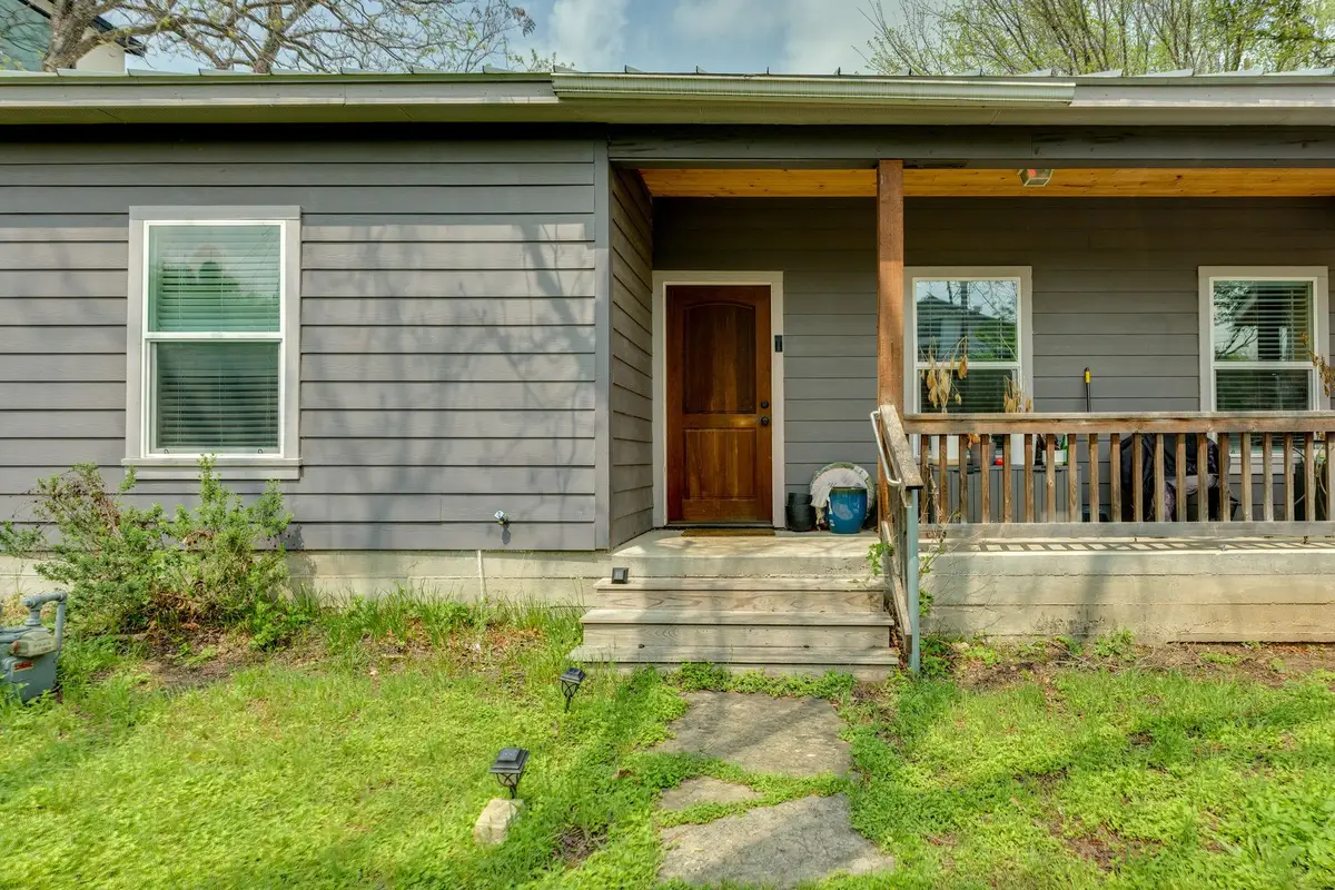 1212 E 10th St, Austin, TX 78702 - Image #1
