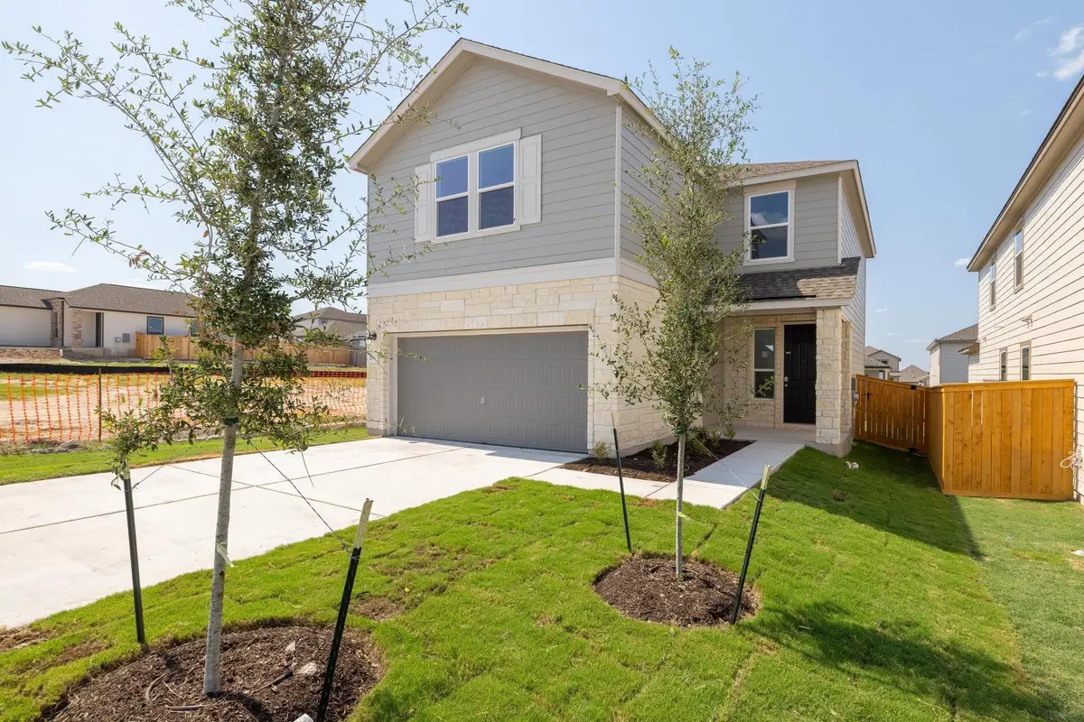 264 Feathers St, Jarrell, TX 76537 - Image #1