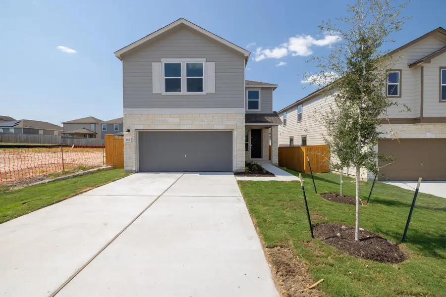 264 Feathers St, Jarrell, TX 76537 - Image #2