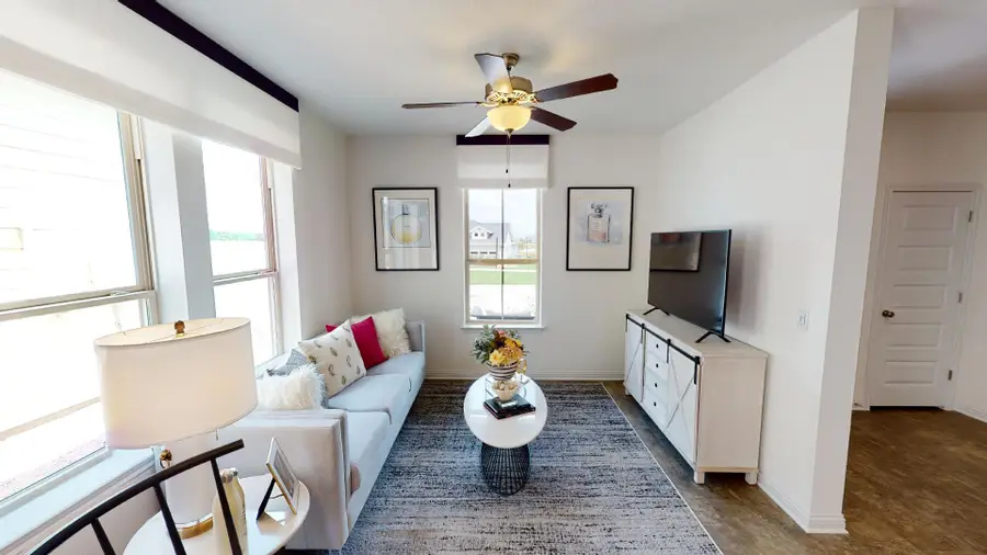 8105 Springsteen Dr, Austin, TX 78744 - #3