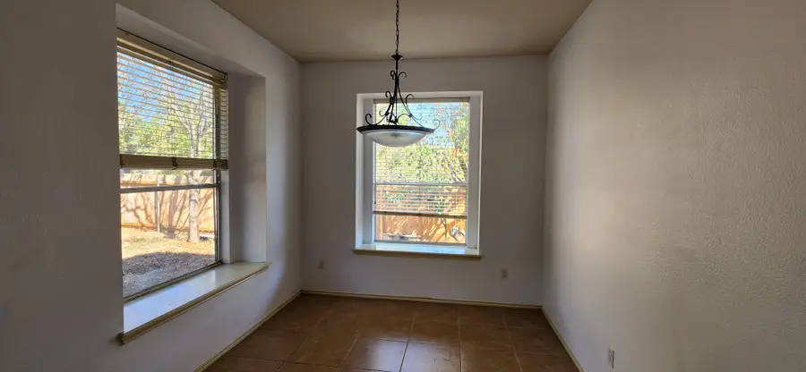 4437 Chickasaw Ct, Austin, TX 78749 - Image #2