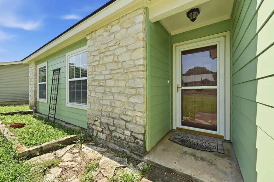 5509 Porsche Ln, Austin, TX 78749 - #3