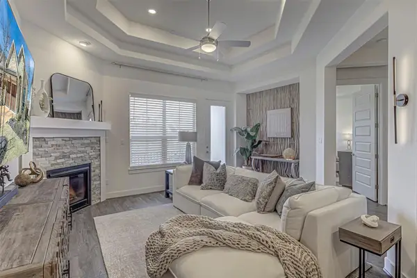 431 Cartwheel Bnd #90, Austin, TX 78738