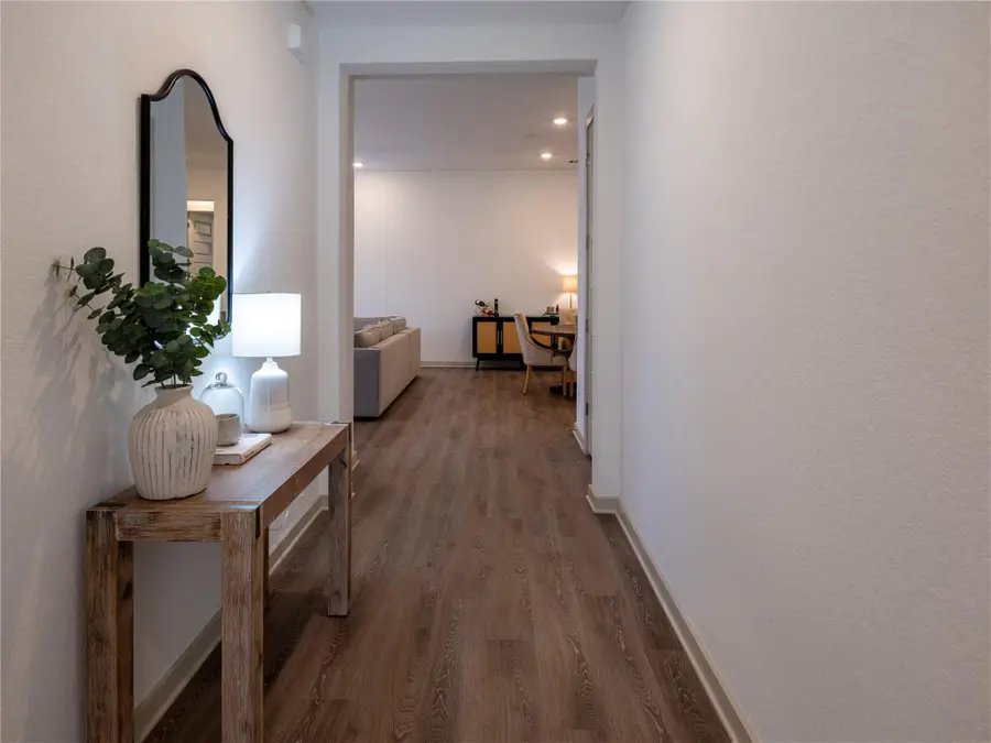 2113 Centerline Ln, Georgetown, TX 78628 - Image #2