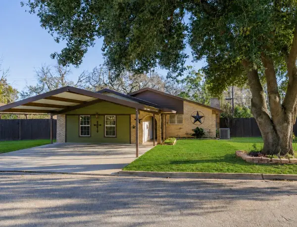 1603 Alcoa Ave, Rockdale, TX 76567