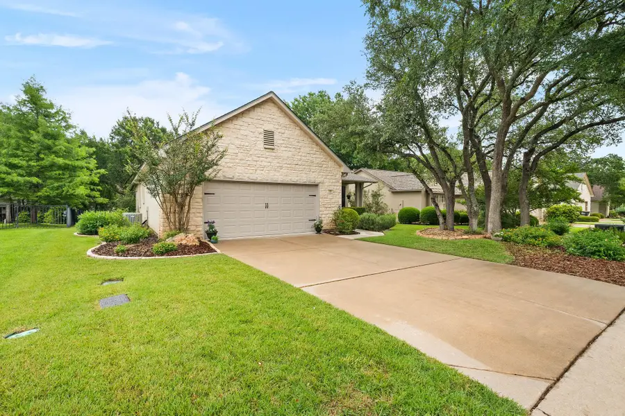 103 Ruellia Dr, Georgetown, TX 78633 - #2