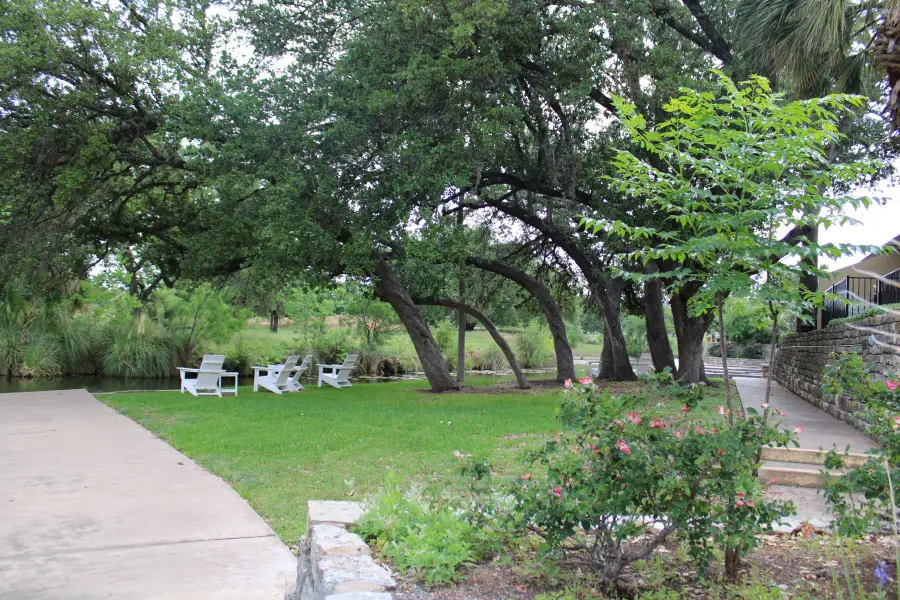 104 Horseshoe Bay Blvd #5, Horseshoe Bay, TX 78657 - Image #3