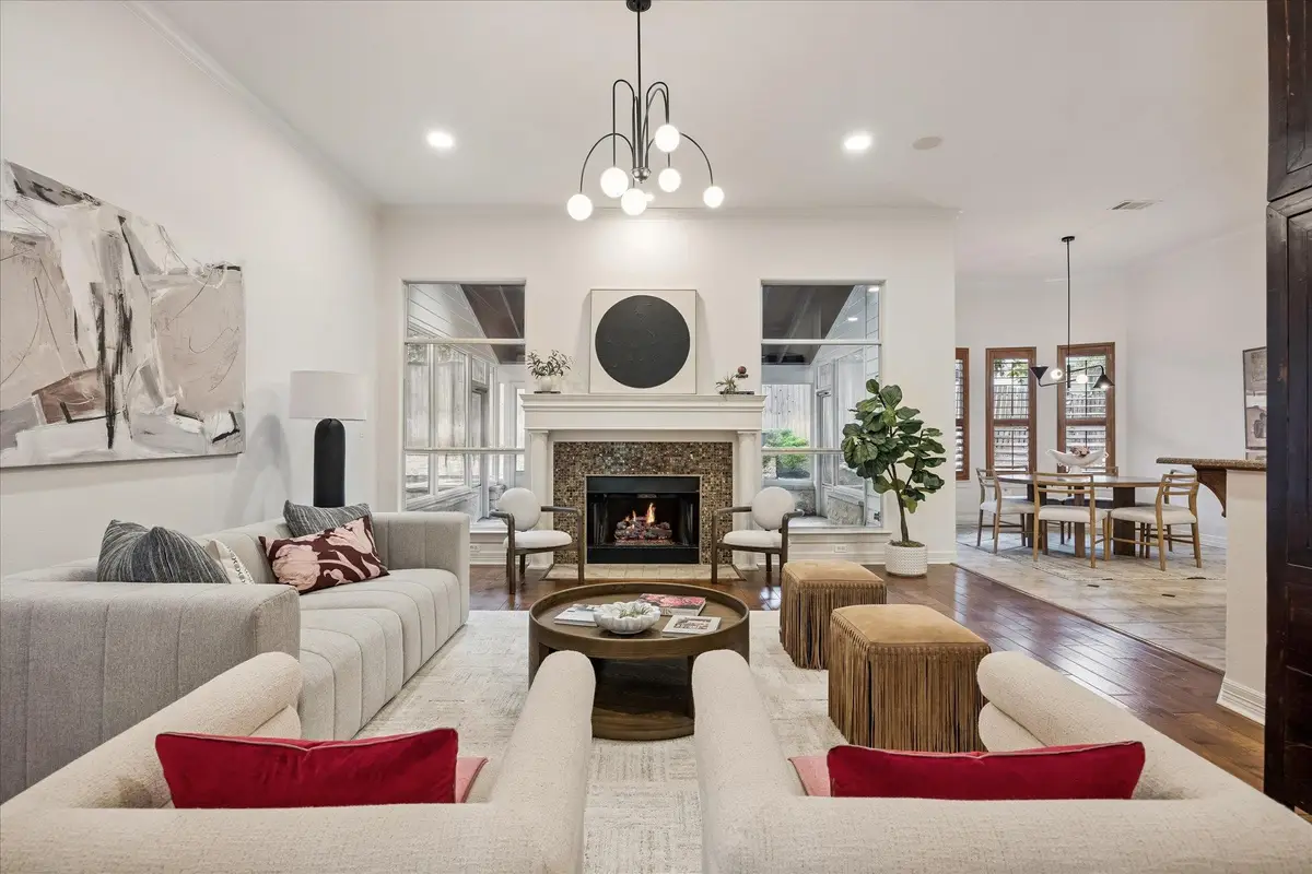 110 Copperleaf Rd, Lakeway, TX 78734 - #1