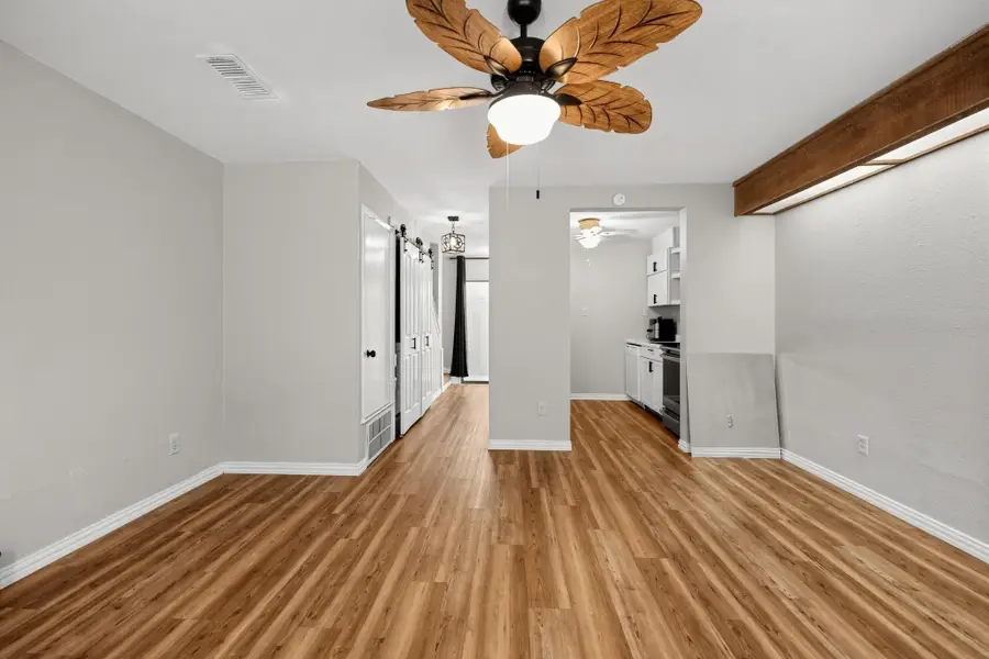 1221 W Hopkins St #3, San Marcos, TX 78666 - #2