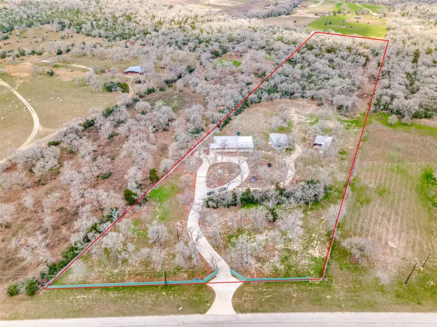 1415 E Highway 90, Luling, TX 78648 - Image #2